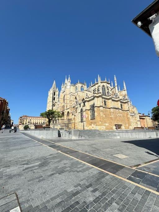 Alojamiento En Leon A 3' De La Catedral - Vut-Le1157 Exterior photo